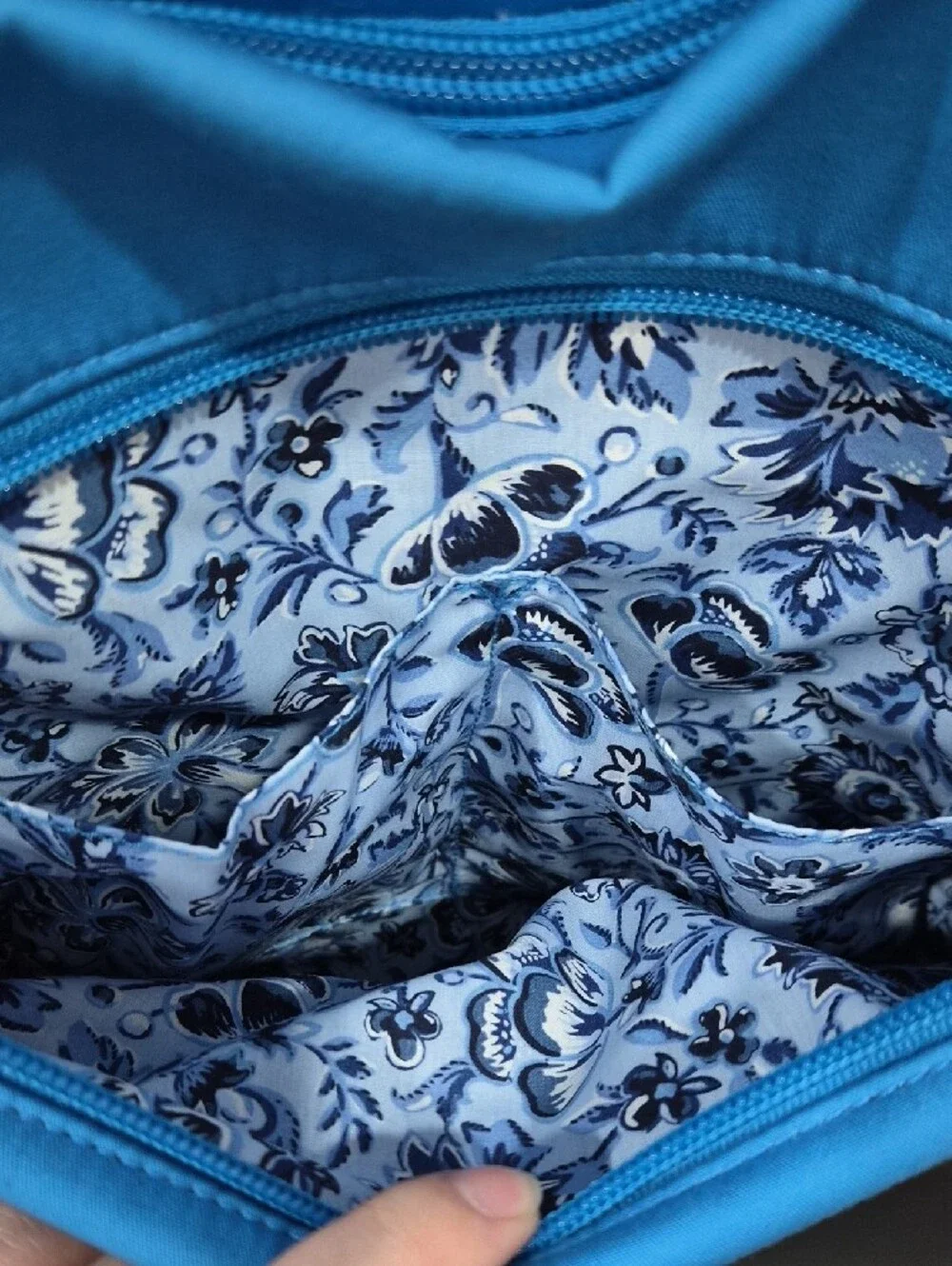 Vera Bradley Triple Zip Hipster Blue Bag